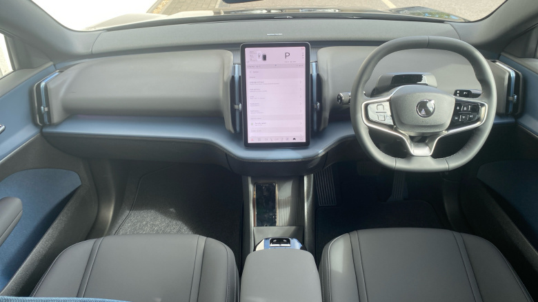 Volvo EX30 200kW SM Extended Range Plus 69kWh 5dr Auto Electric Estate